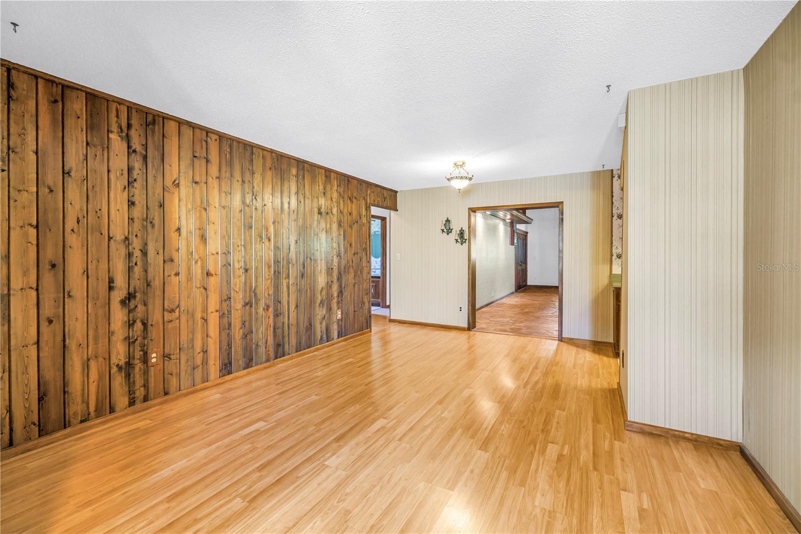 10657 DEL PRADO DR E, LARGO, FL, 33774