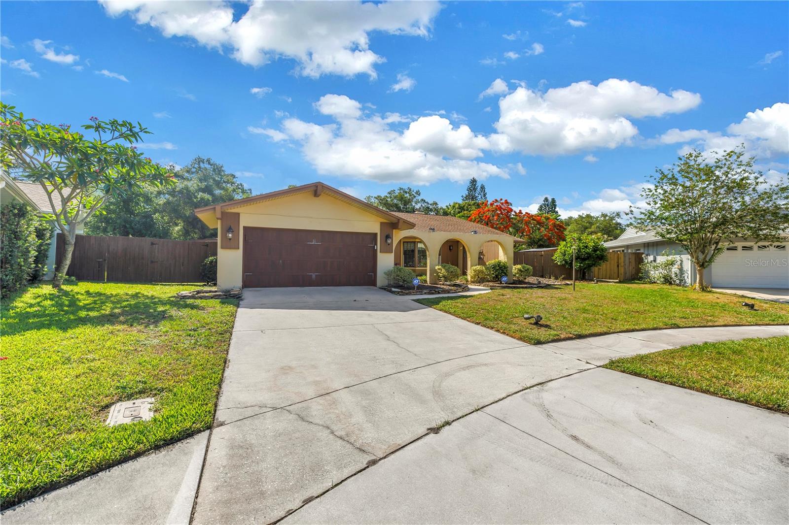 10657 DEL PRADO DR E, LARGO, FL, 33774