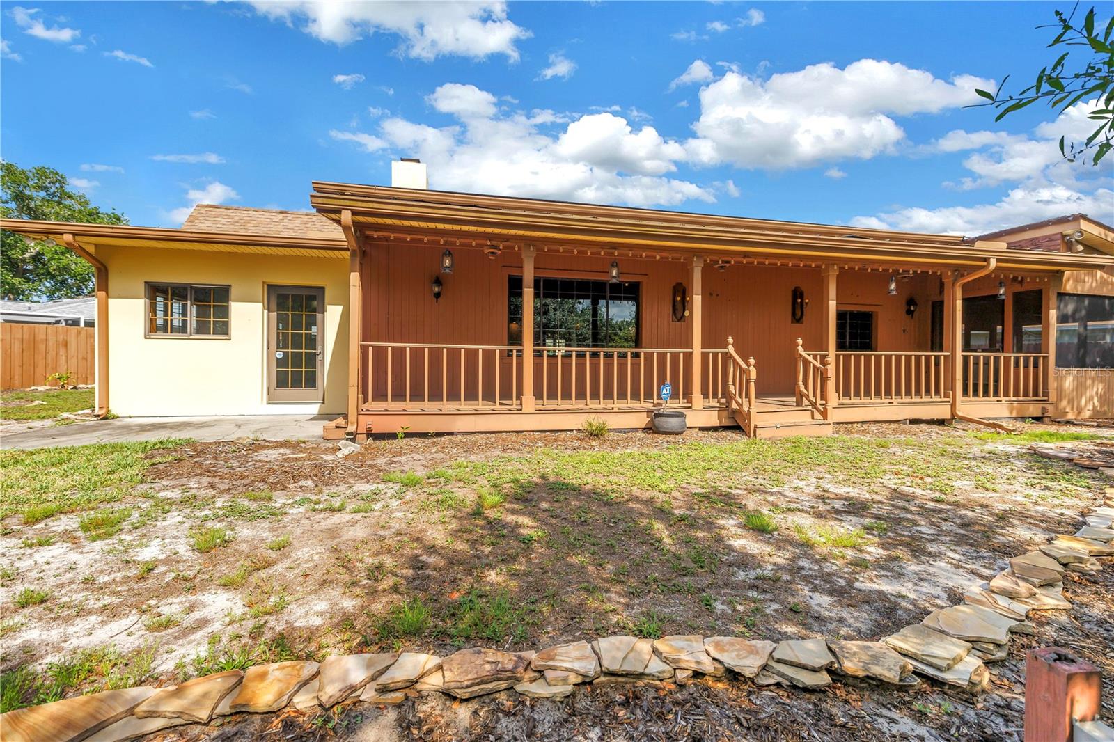 10657 DEL PRADO DR E, LARGO, FL, 33774