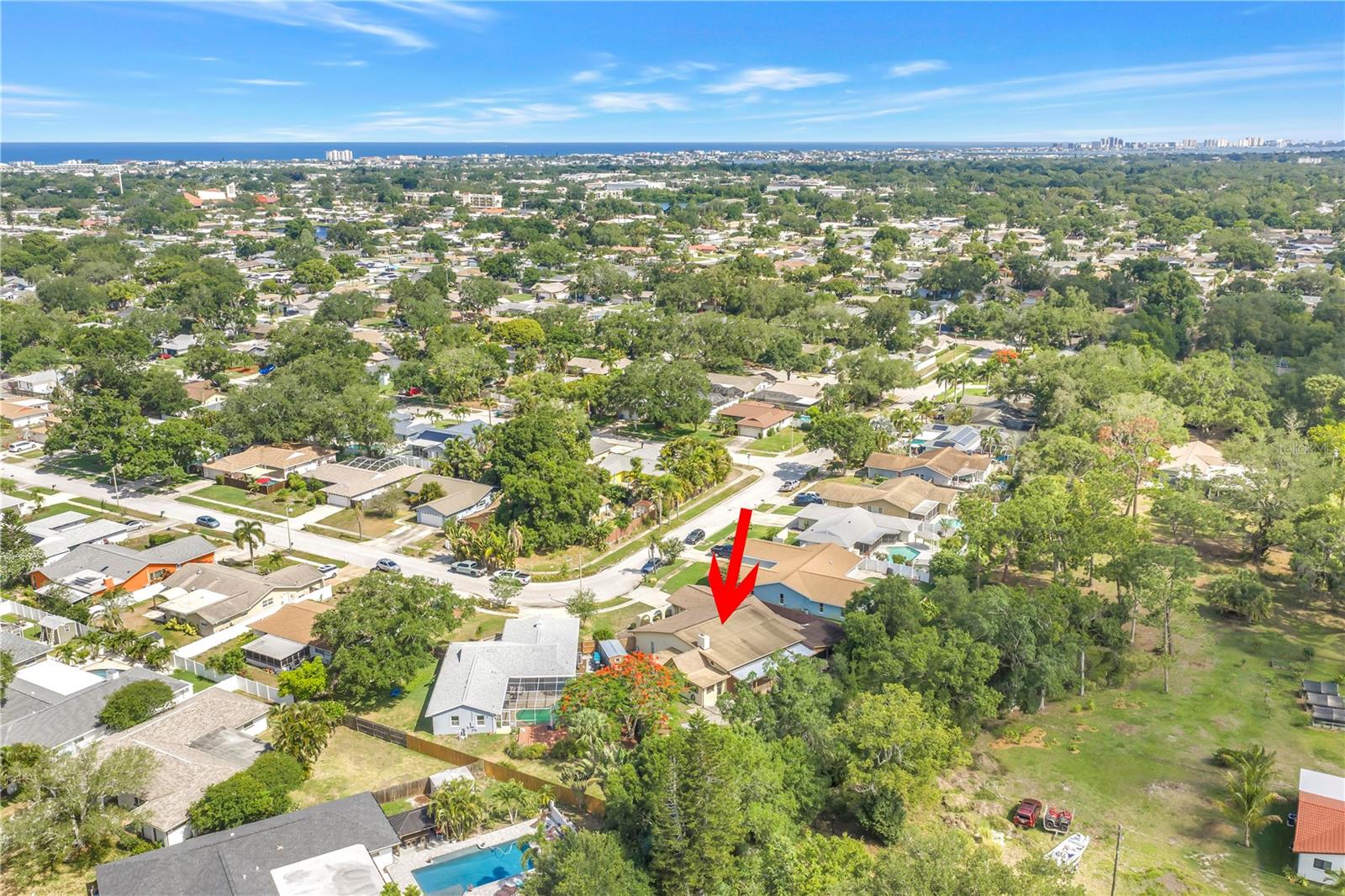 10657 DEL PRADO DR E, LARGO, FL, 33774