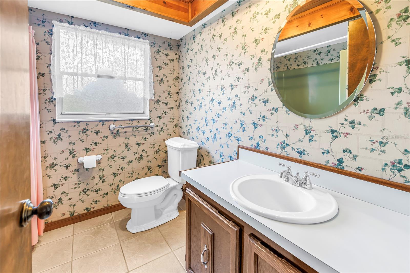 10657 DEL PRADO DR E, LARGO, FL, 33774