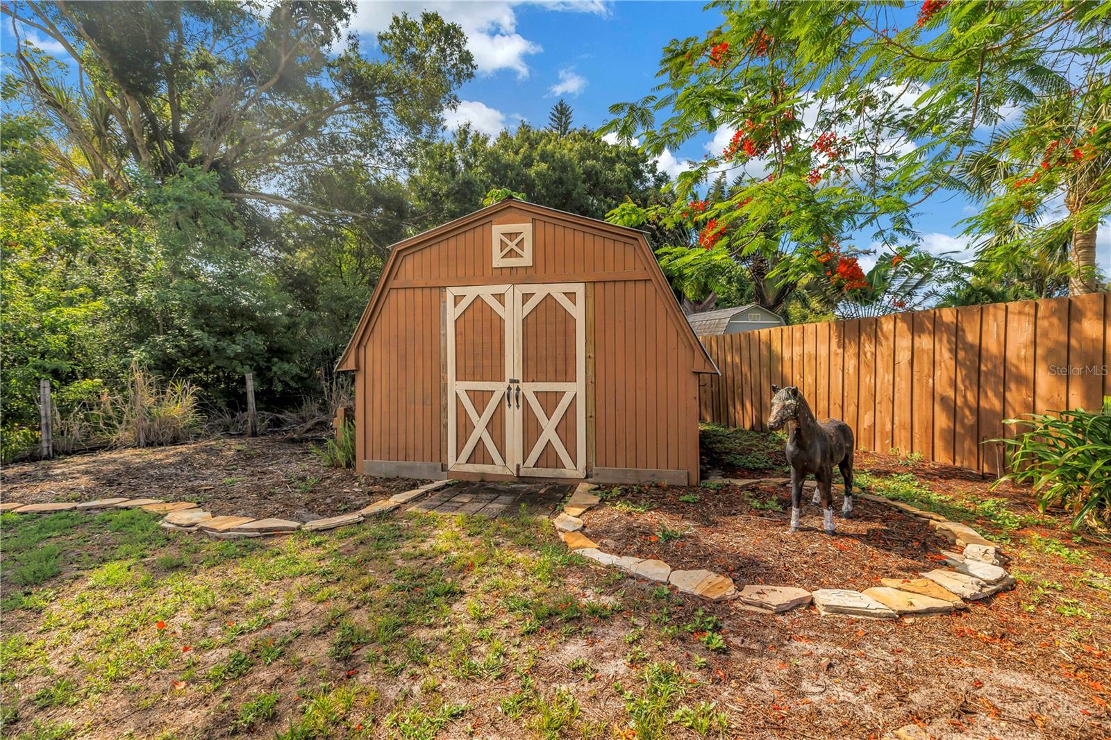 10657 DEL PRADO DR E, LARGO, FL, 33774