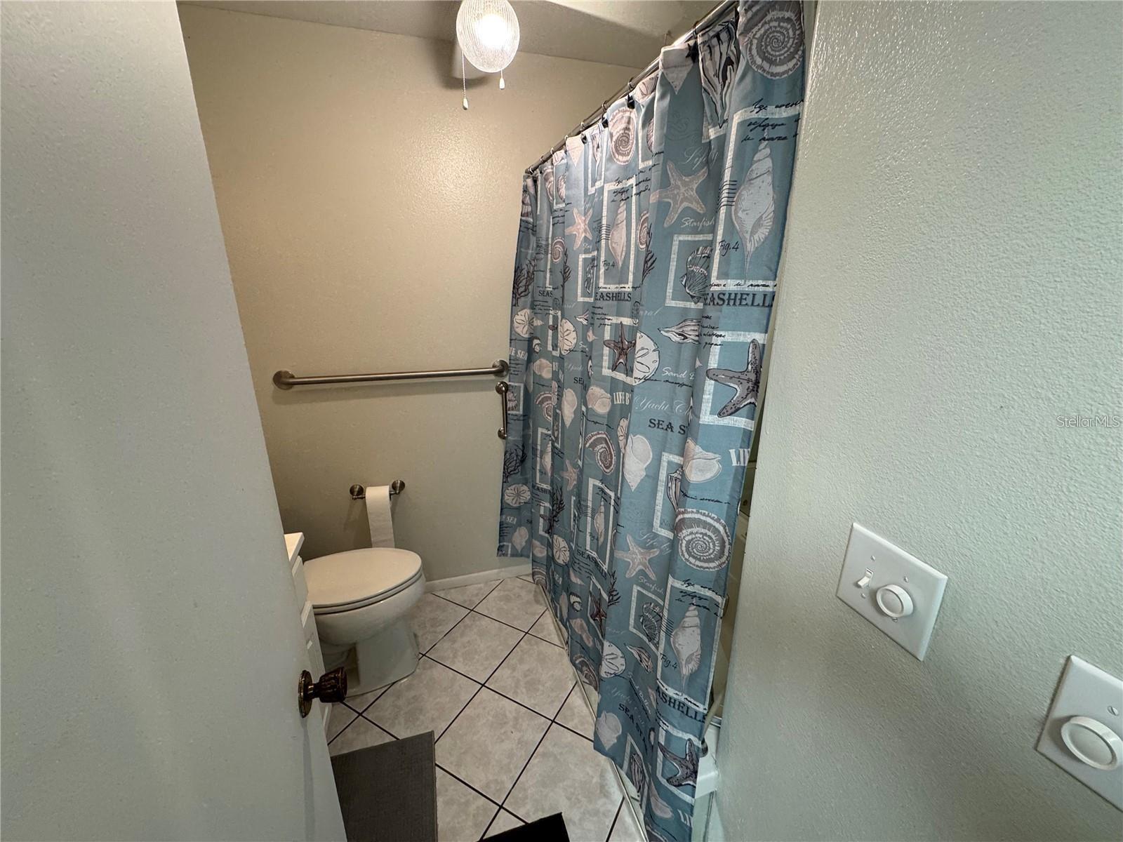 111 AIRPORT AVE W #107, VENICE, FL, 34285