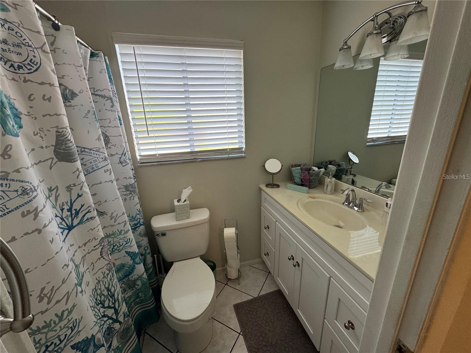 111 AIRPORT AVE W #107, VENICE, FL, 34285
