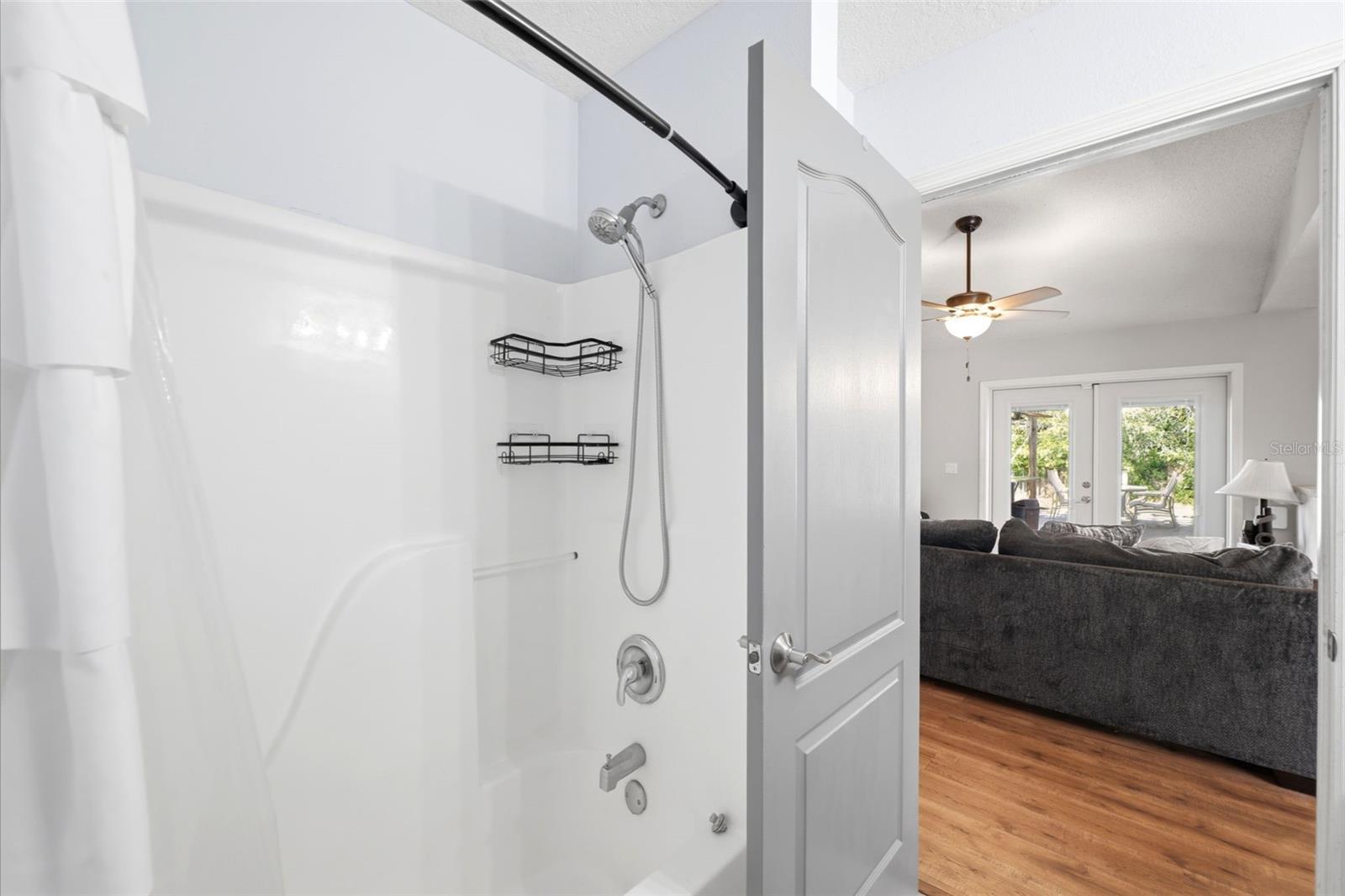 10260 CARACARA AVE, WEEKI WACHEE, FL, 34613