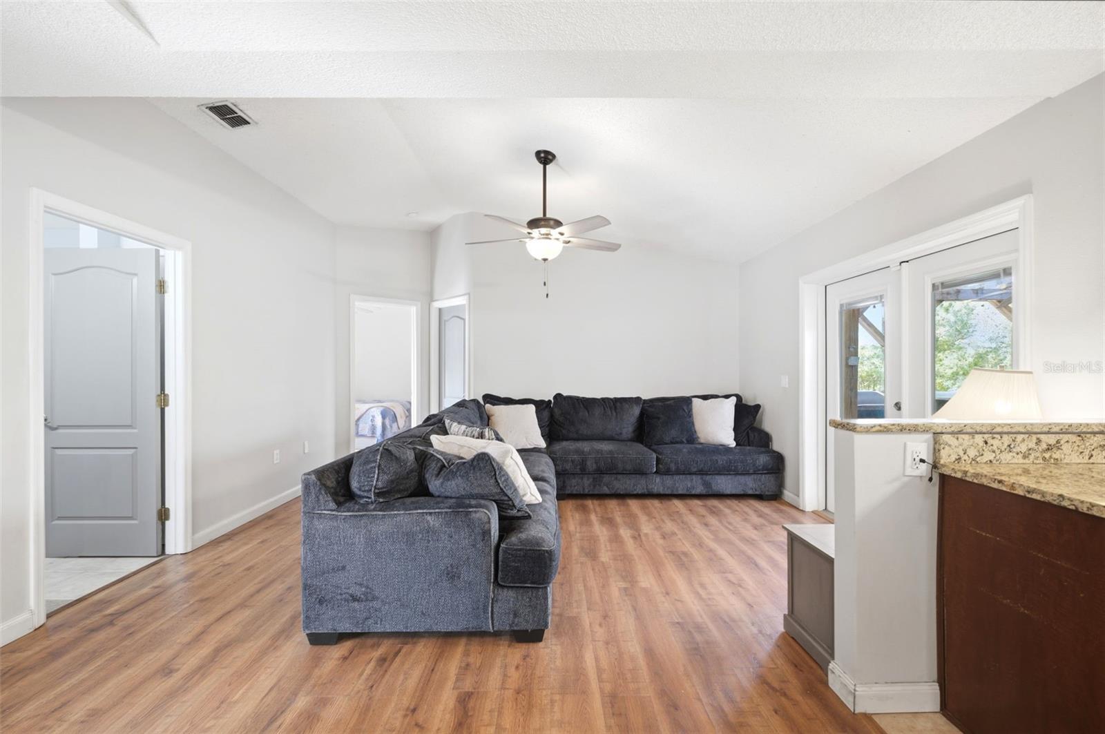 10260 CARACARA AVE, WEEKI WACHEE, FL, 34613