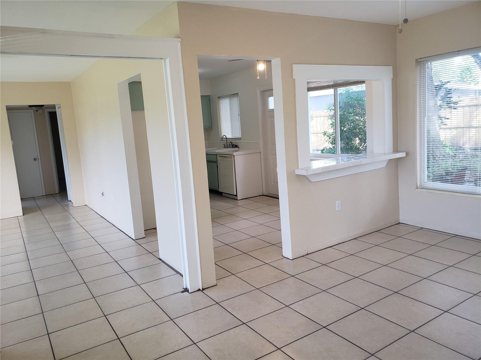 7475 19TH AVE N, ST PETERSBURG, FL, 33710