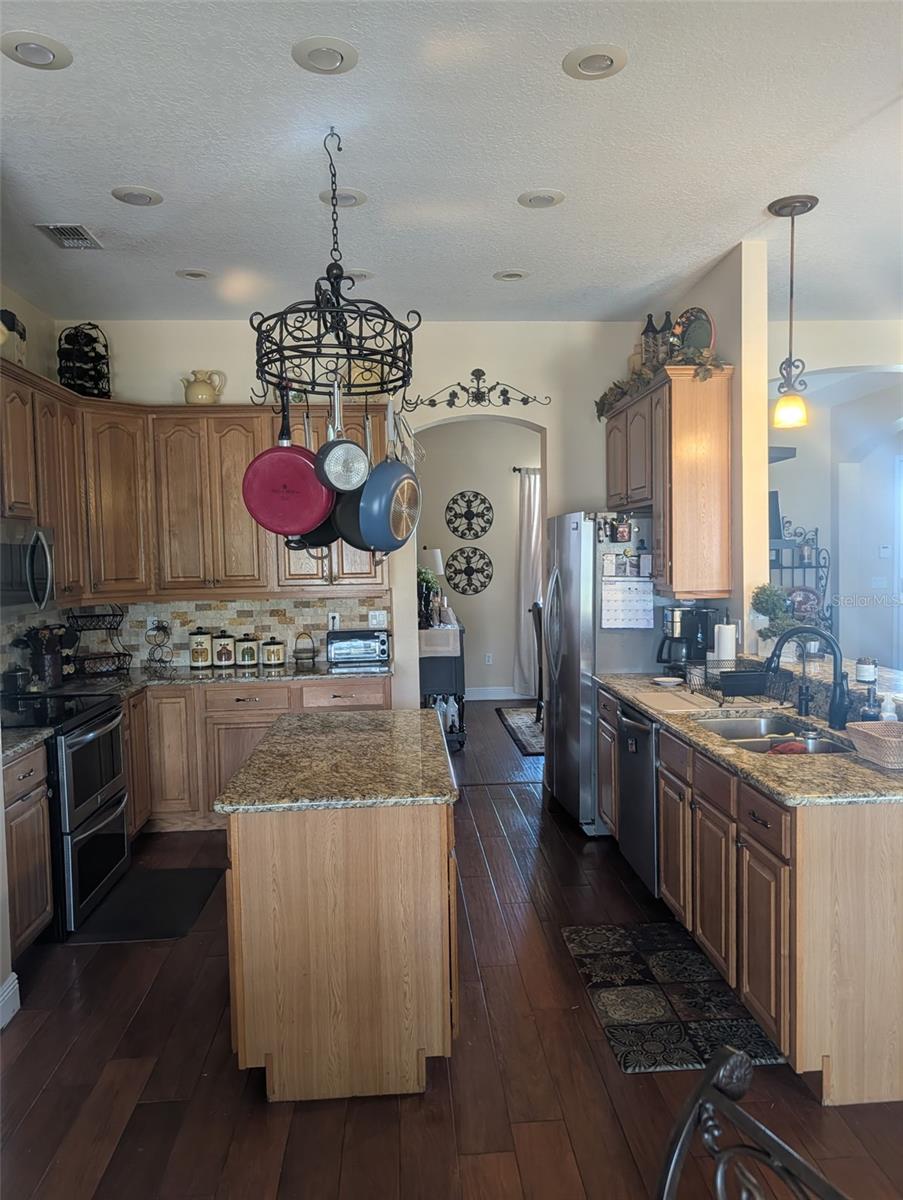 6028 ROLLING VISTA LOOP, DOVER, FL, 33527