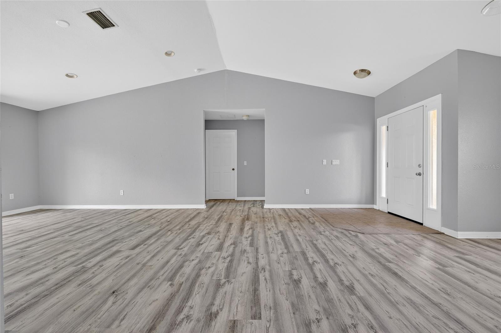 8221 LARRIMORE AVE, NORTH PORT, FL, 34291