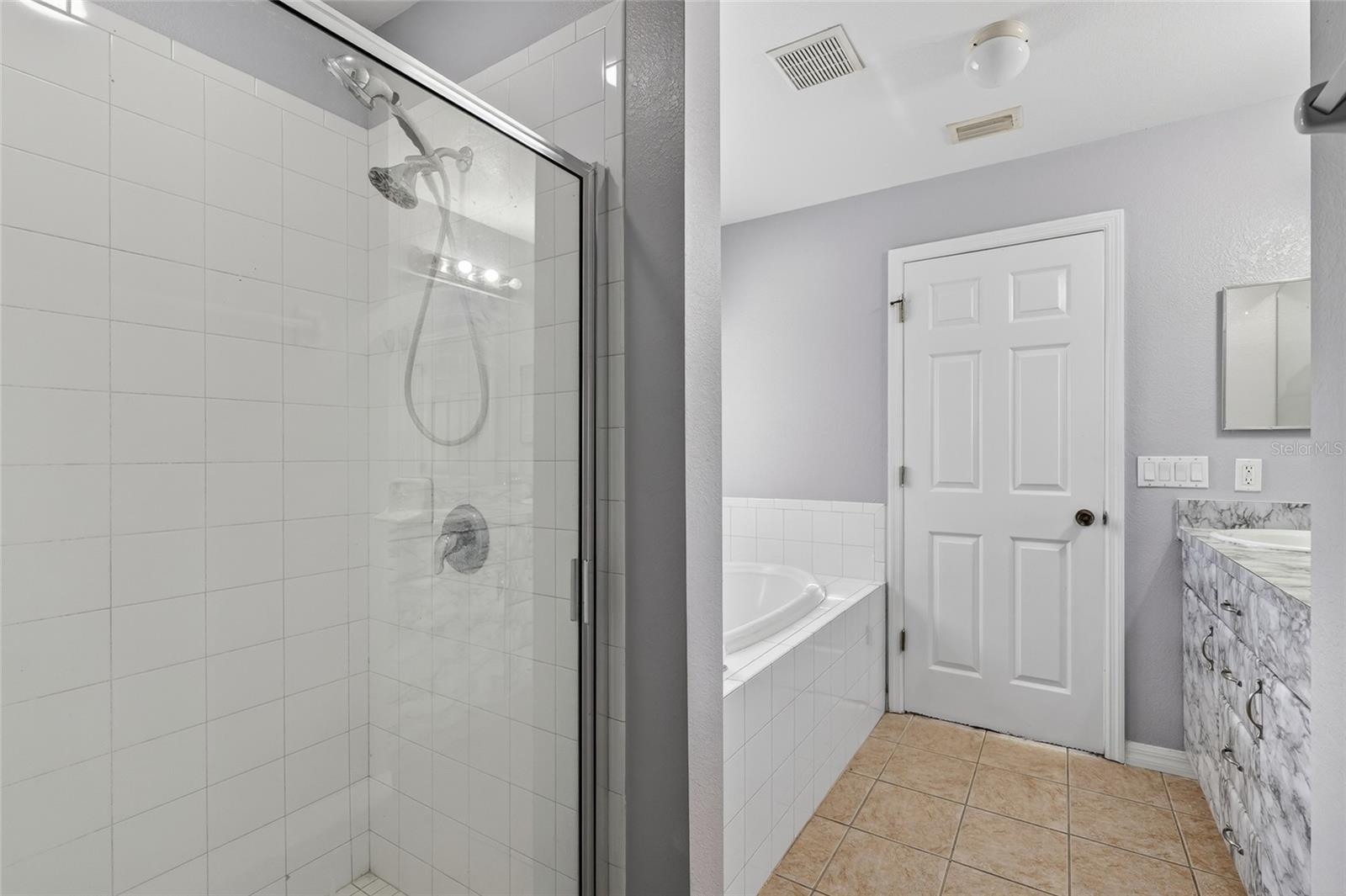 8221 LARRIMORE AVE, NORTH PORT, FL, 34291