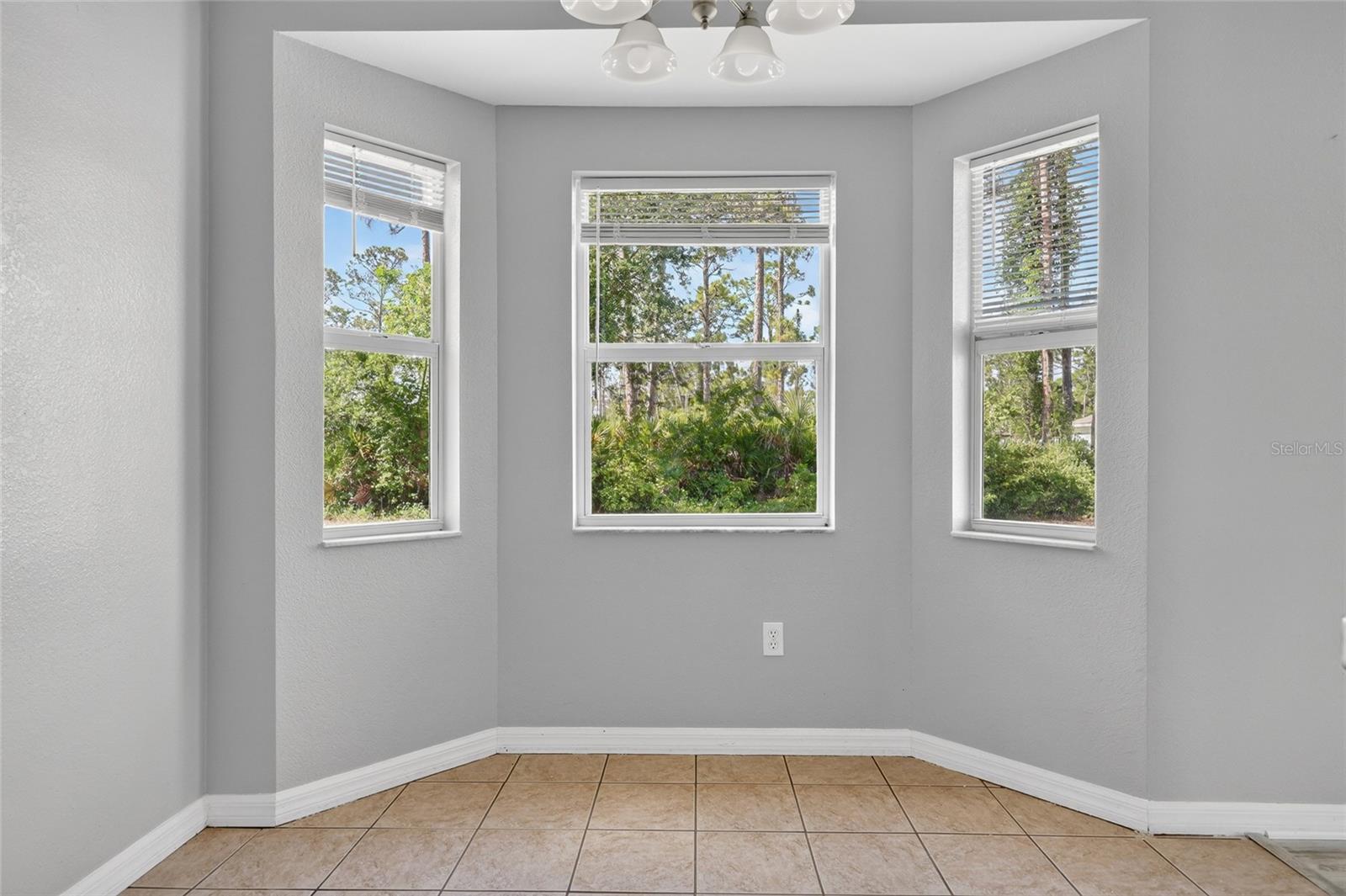 8221 LARRIMORE AVE, NORTH PORT, FL, 34291