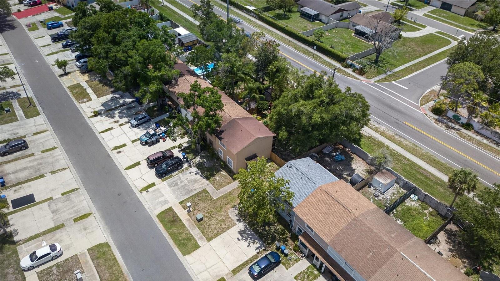 14024 VILLAGE TERRACE DR, TAMPA, FL, 33624
