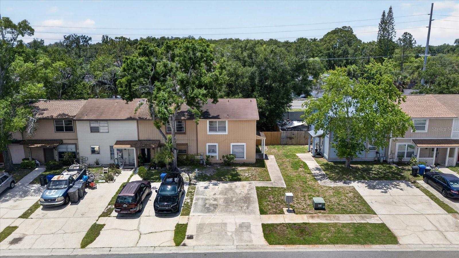 14024 VILLAGE TERRACE DR, TAMPA, FL, 33624