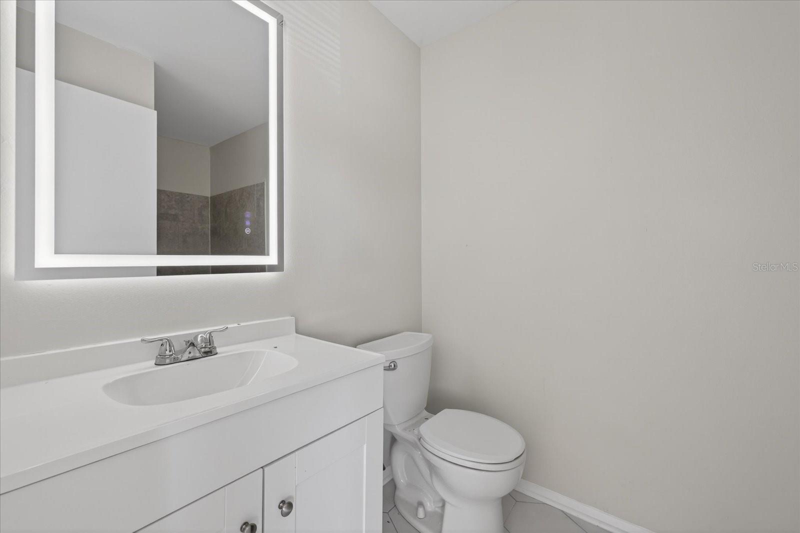14024 VILLAGE TERRACE DR, TAMPA, FL, 33624