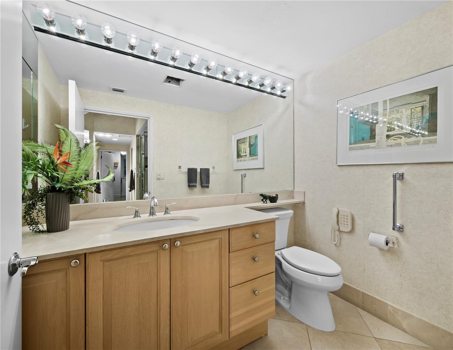3030 GRAND BAY BLVD #312, LONGBOAT KEY, FL, 34228