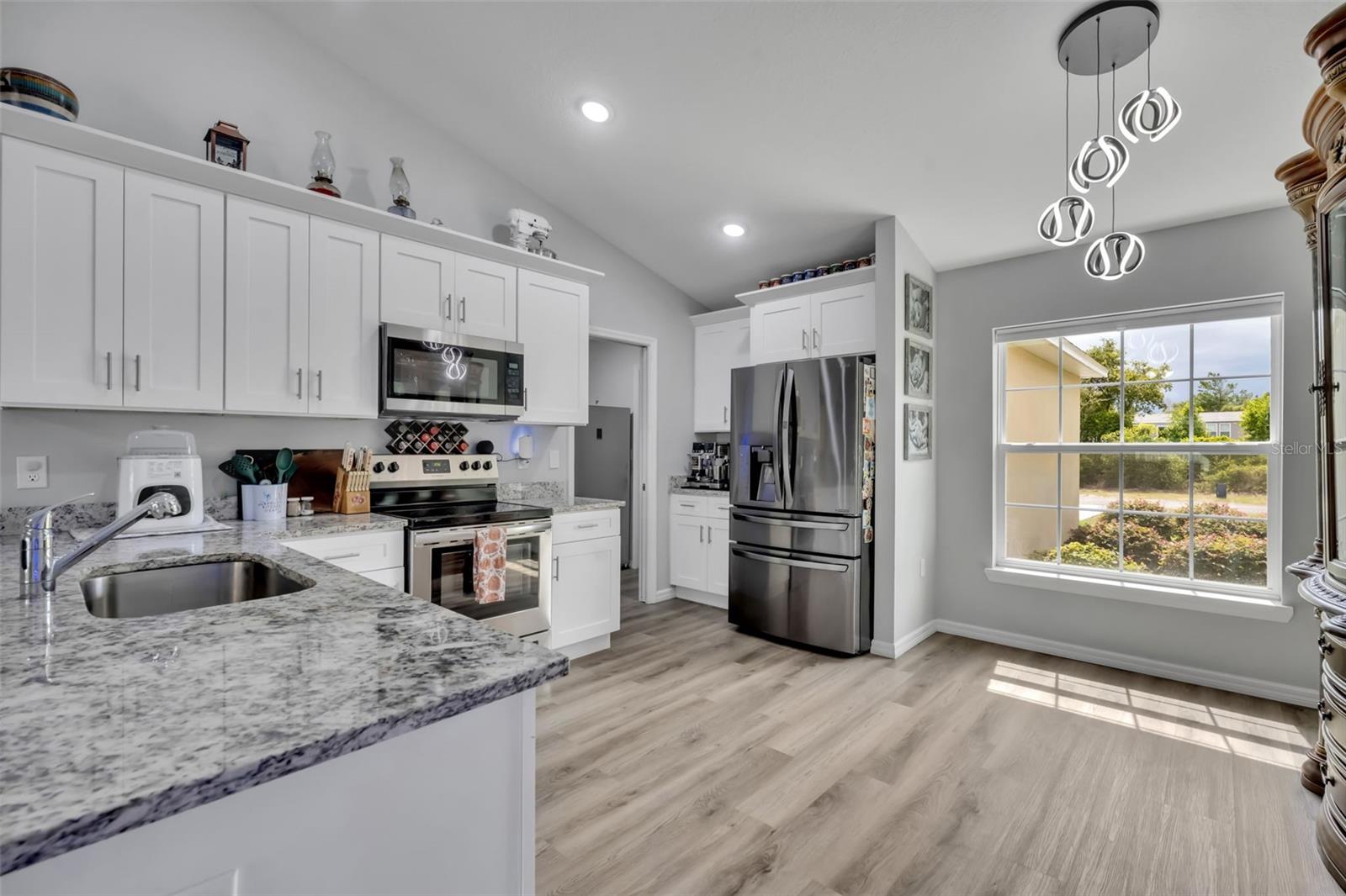 40610 E FOURTH AVE, UMATILLA, FL, 32784