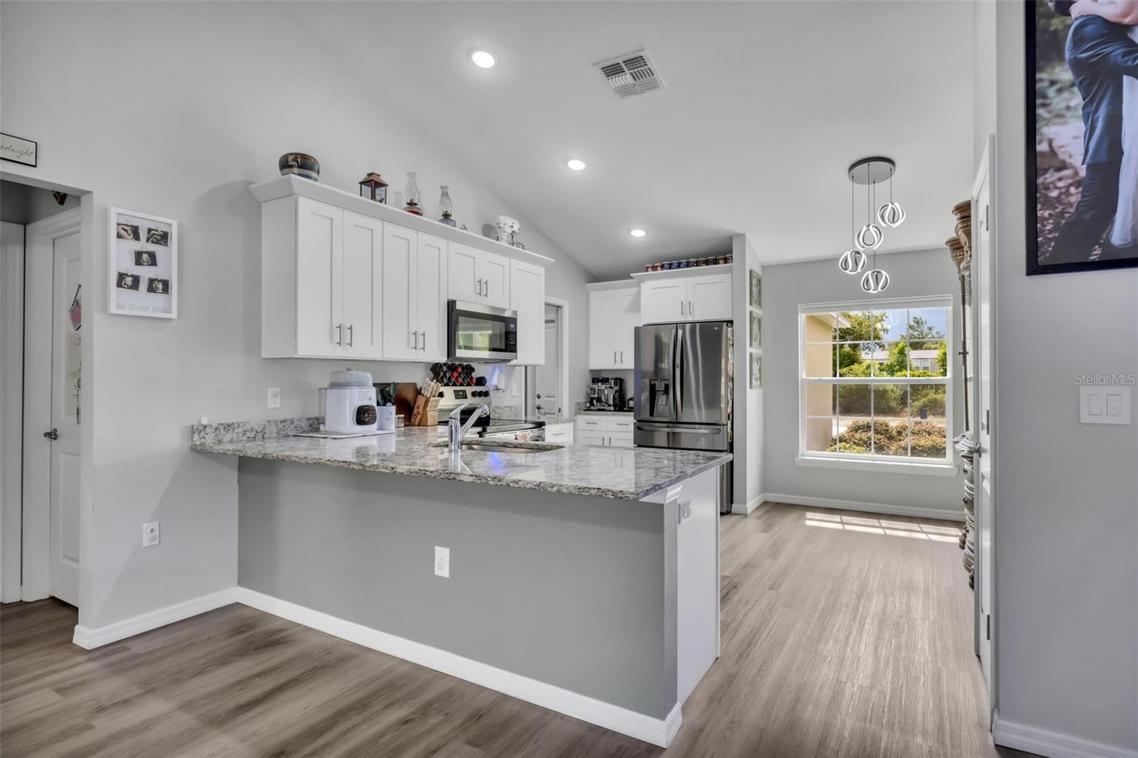40610 E FOURTH AVE, UMATILLA, FL, 32784