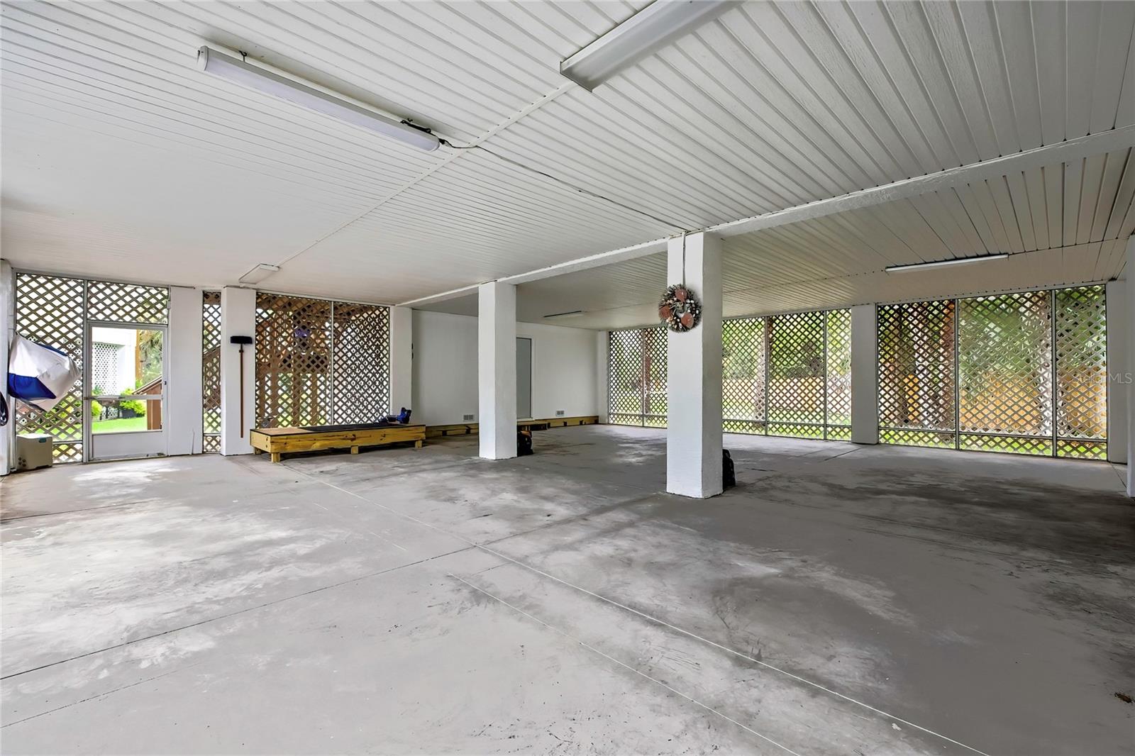 11956 W BLUE BAYOU CT, CRYSTAL RIVER, FL, 34429