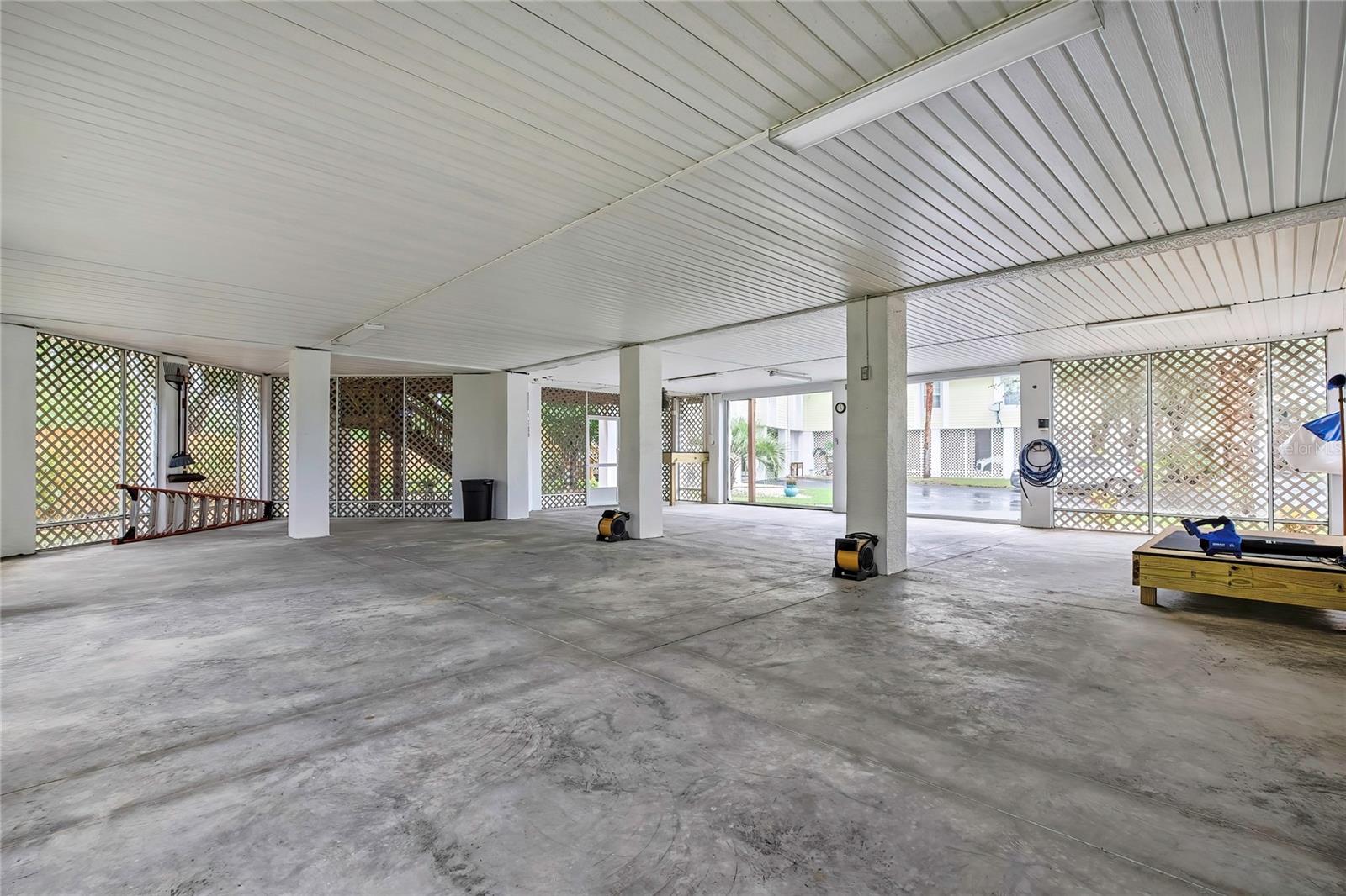 11956 W BLUE BAYOU CT, CRYSTAL RIVER, FL, 34429