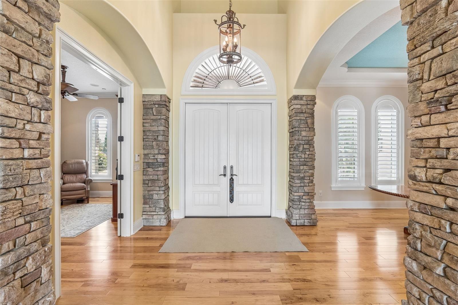 000 LAKE MILLS RD, OVIEDO, FL, 32766