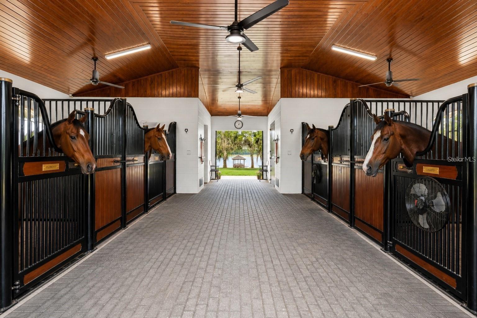 000 LAKE MILLS RD, OVIEDO, FL, 32766