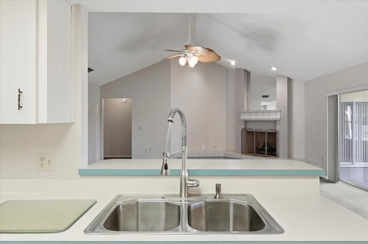 4144 STAFFORDSHIRE DR, LAKELAND, FL, 33809