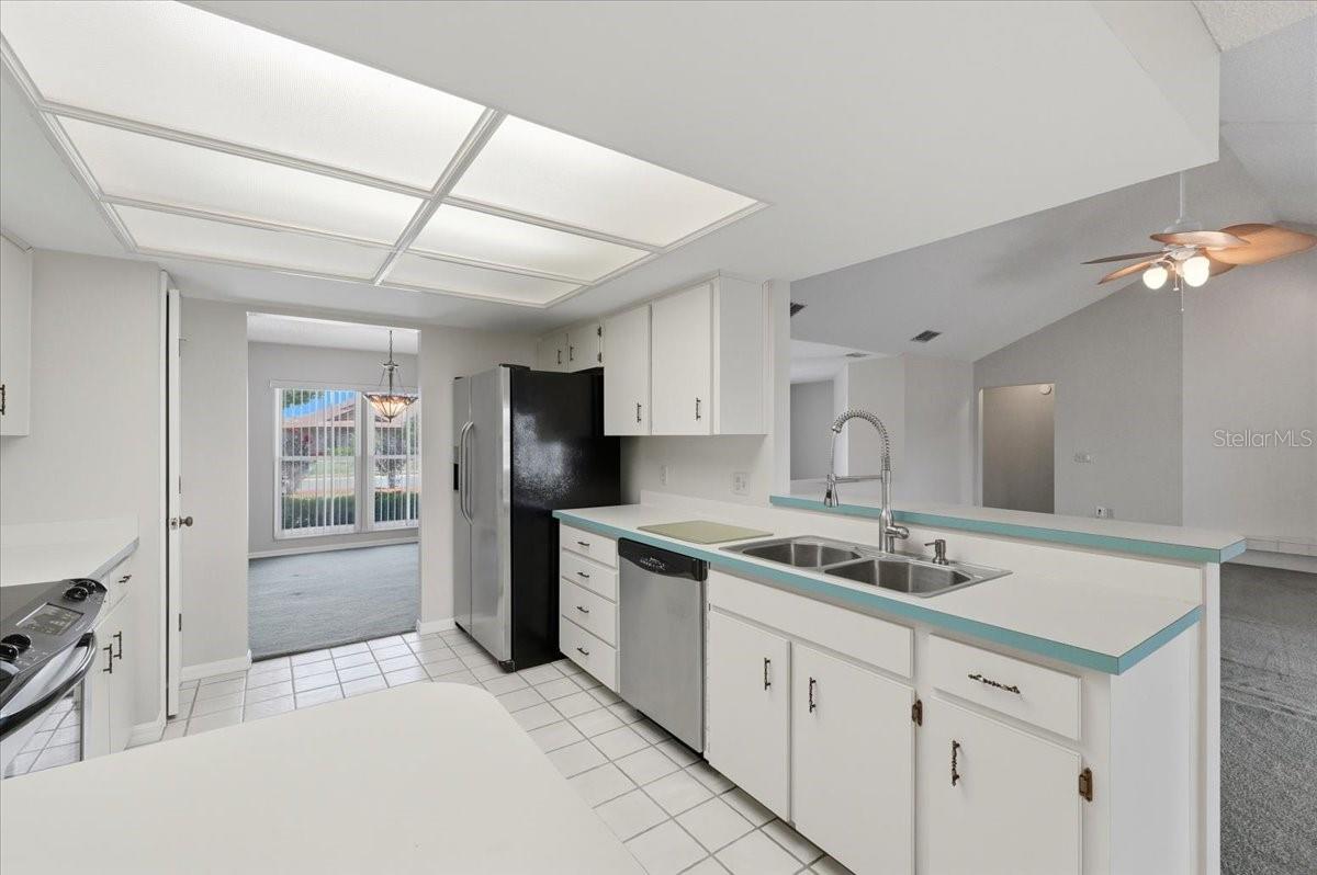 4144 STAFFORDSHIRE DR, LAKELAND, FL, 33809