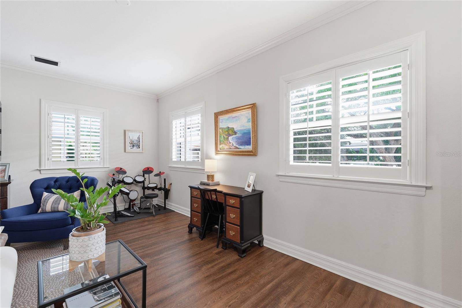 2612 W WYOMING AVE, TAMPA, FL, 33611