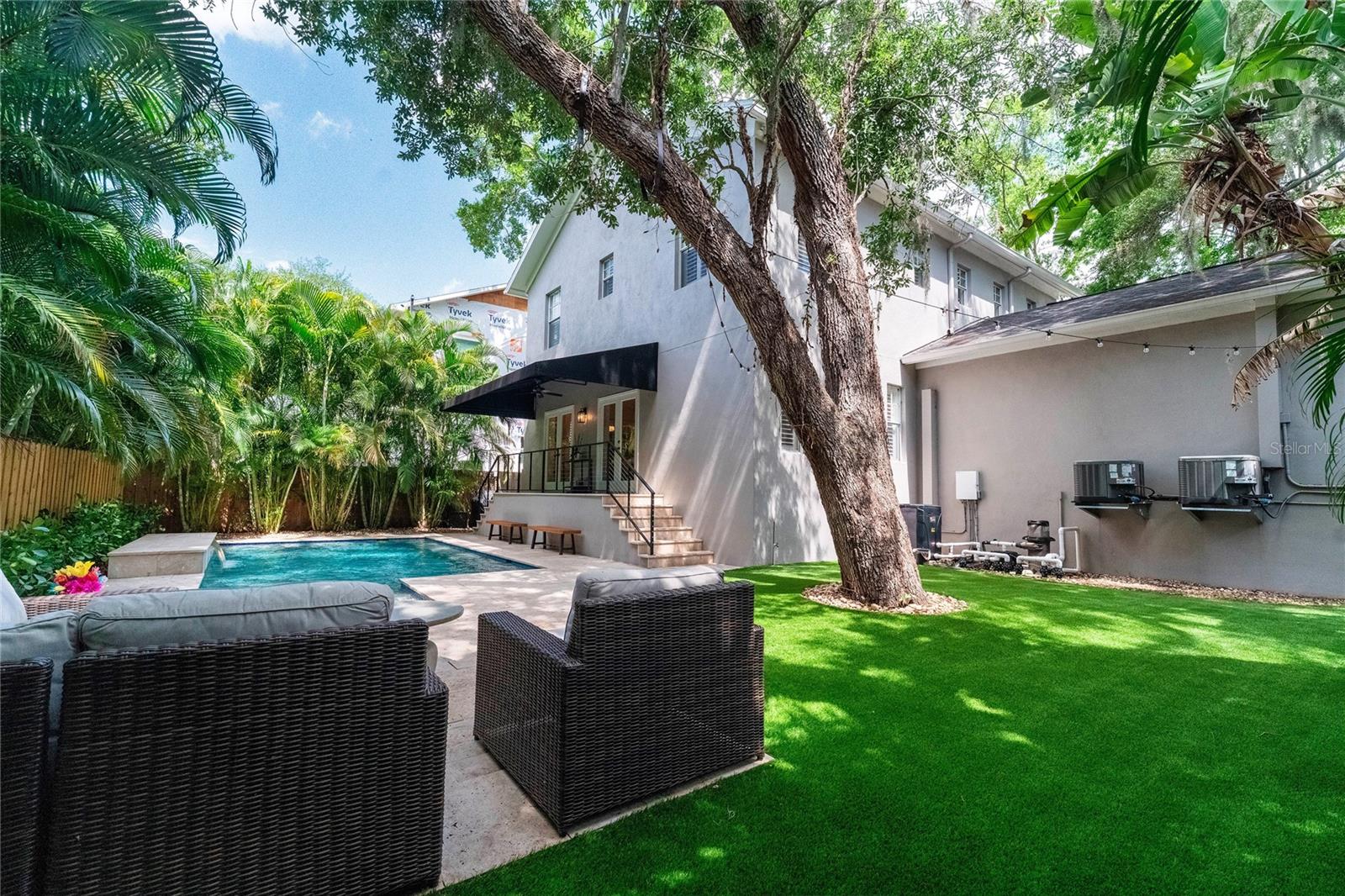 2612 W WYOMING AVE, TAMPA, FL, 33611