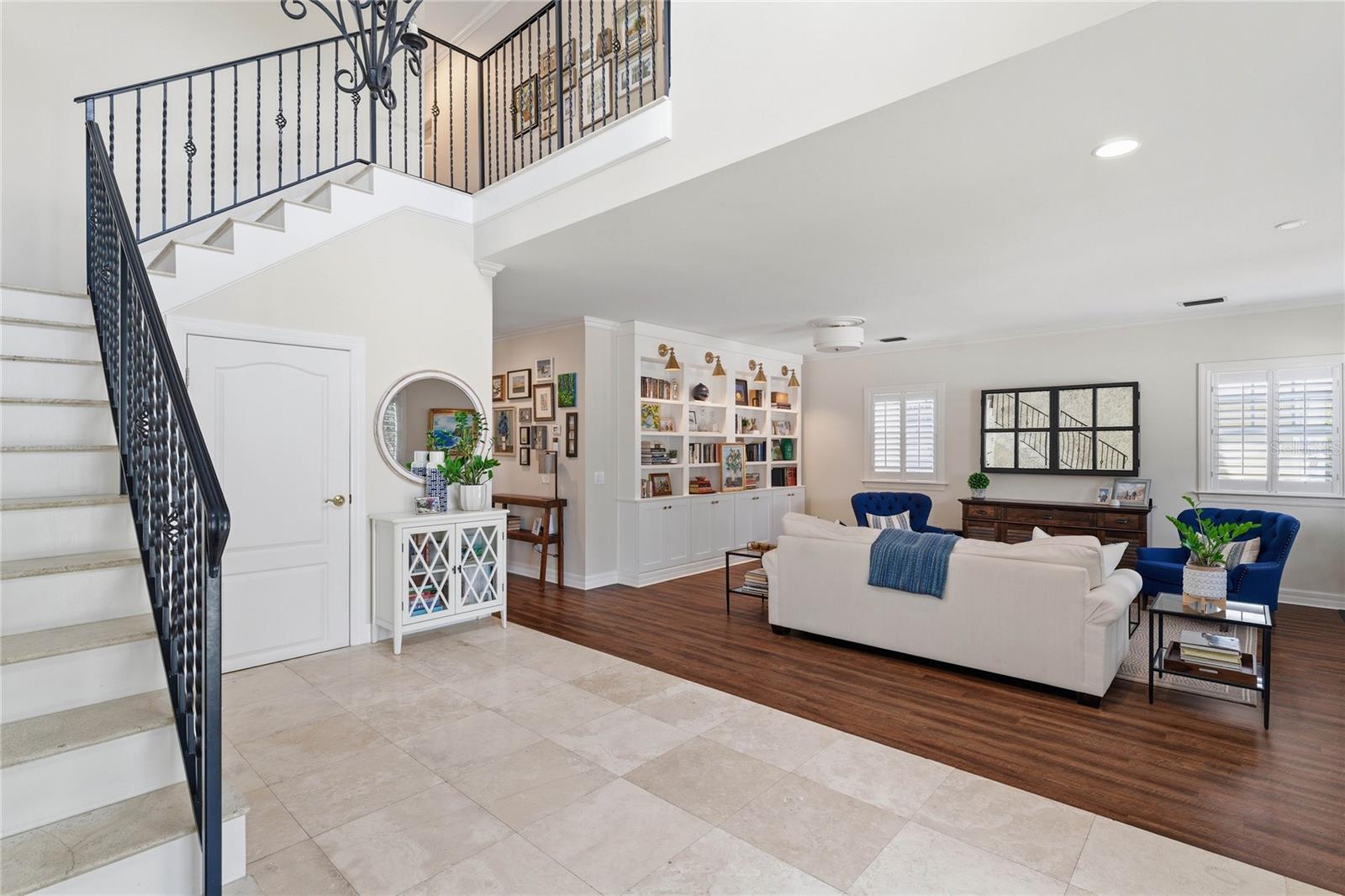 2612 W WYOMING AVE, TAMPA, FL, 33611