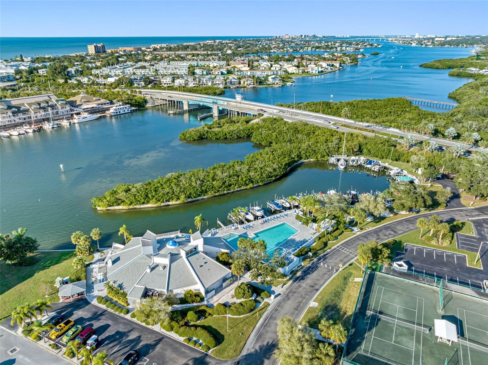 11730 SHIPWATCH DR #604, LARGO, FL, 33774