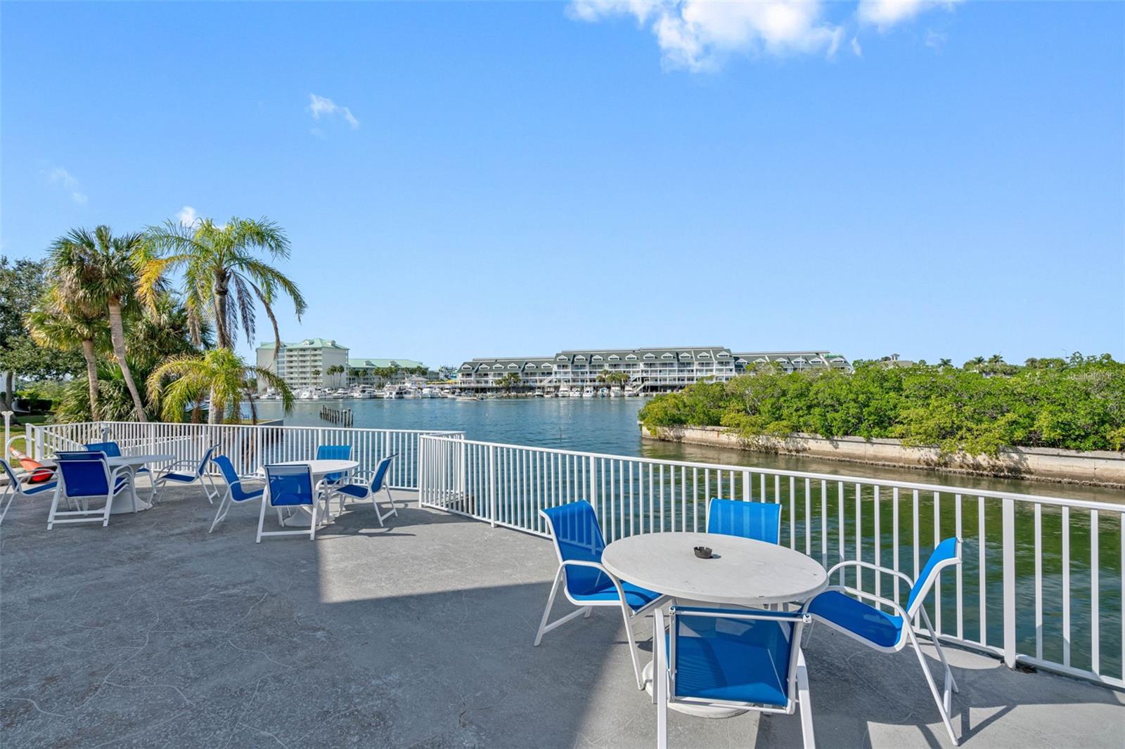 11730 SHIPWATCH DR #604, LARGO, FL, 33774