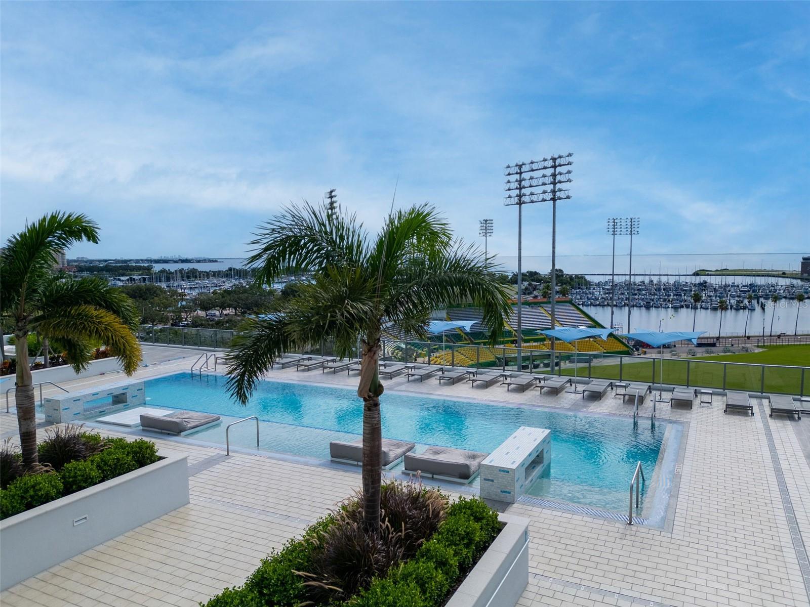 301 1ST ST S #2501, ST PETERSBURG, FL, 33701
