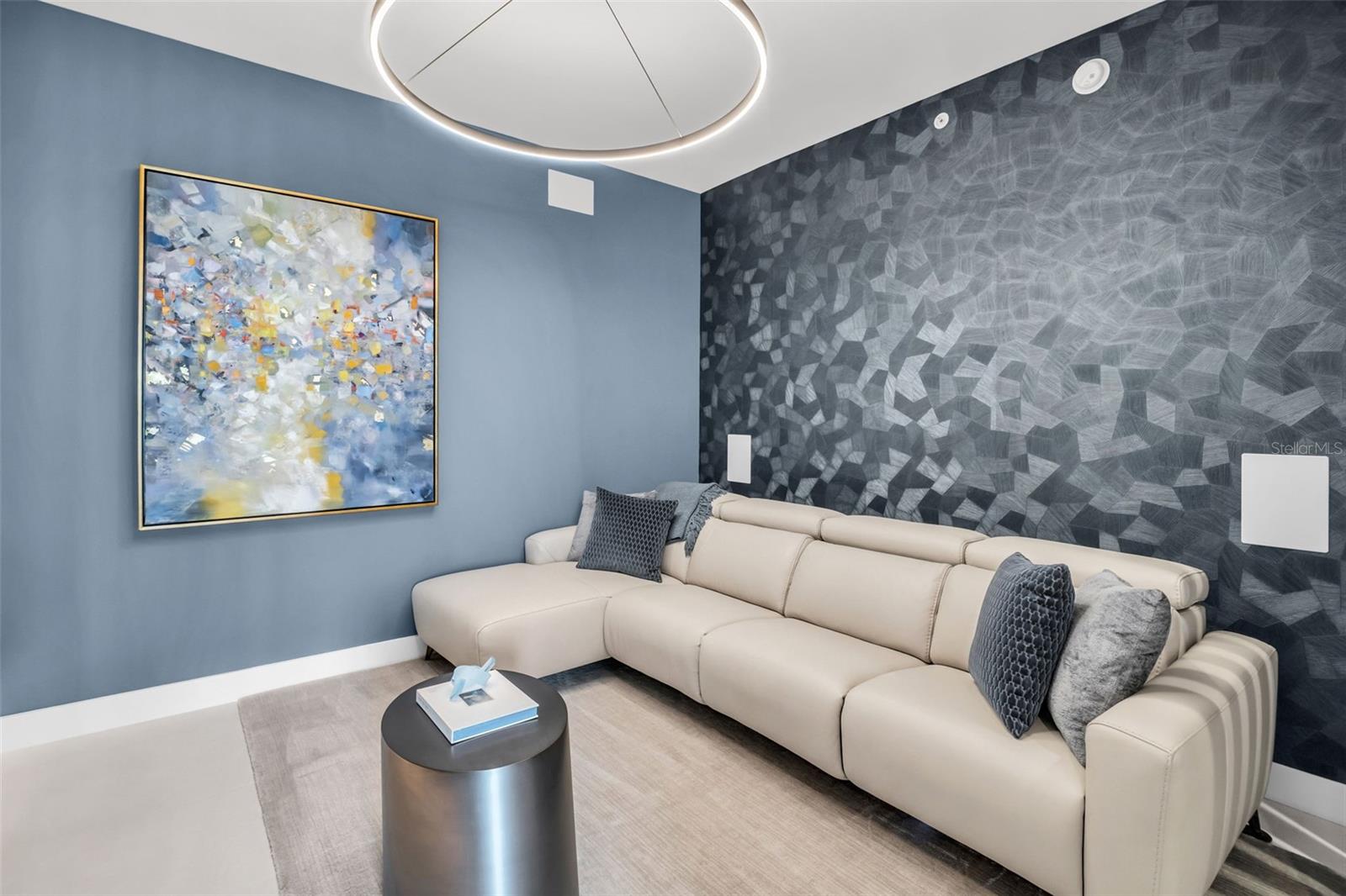 301 1ST ST S #2501, ST PETERSBURG, FL, 33701