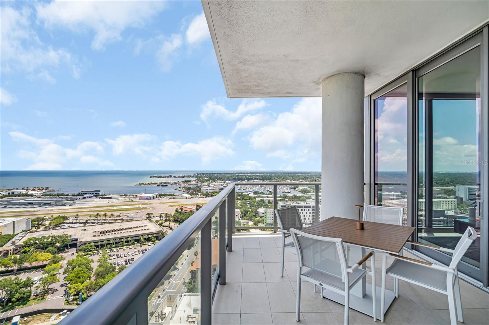 301 1ST ST S #2501, ST PETERSBURG, FL, 33701