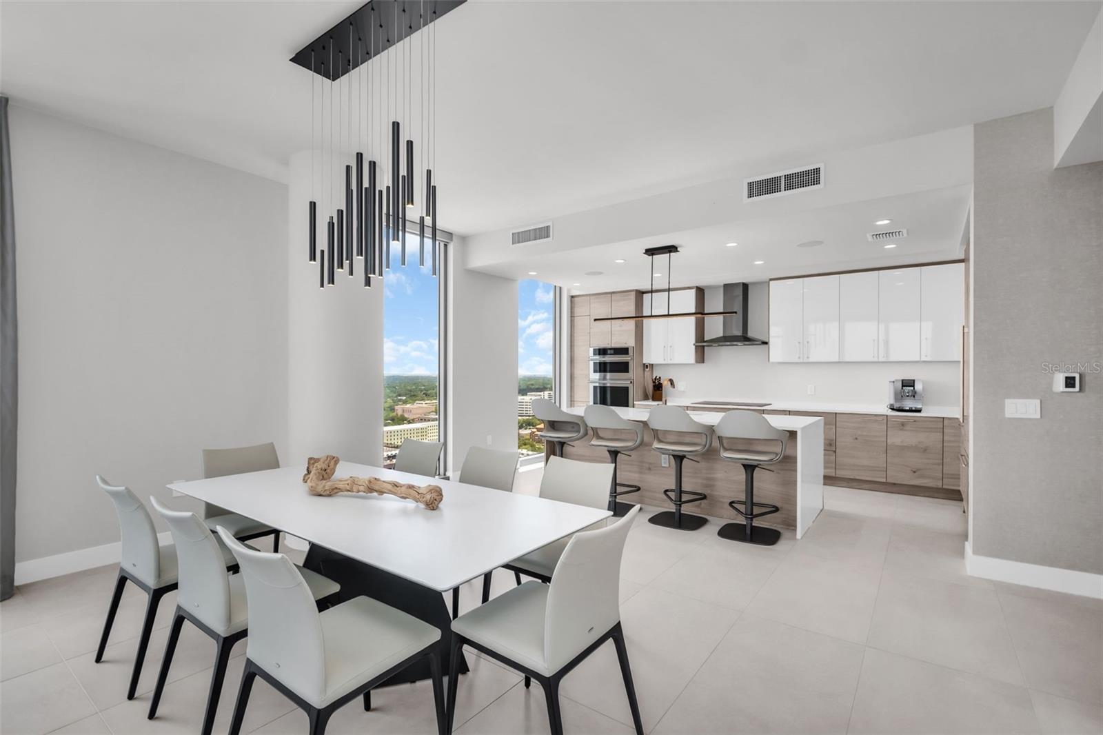 301 1ST ST S #2501, ST PETERSBURG, FL, 33701