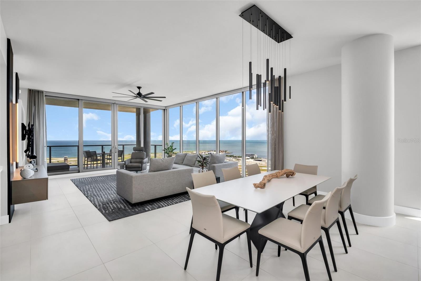 301 1ST ST S #2501, ST PETERSBURG, FL, 33701