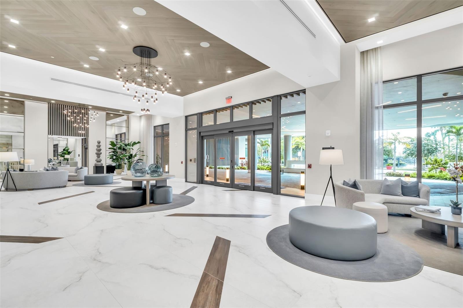 301 1ST ST S #2501, ST PETERSBURG, FL, 33701