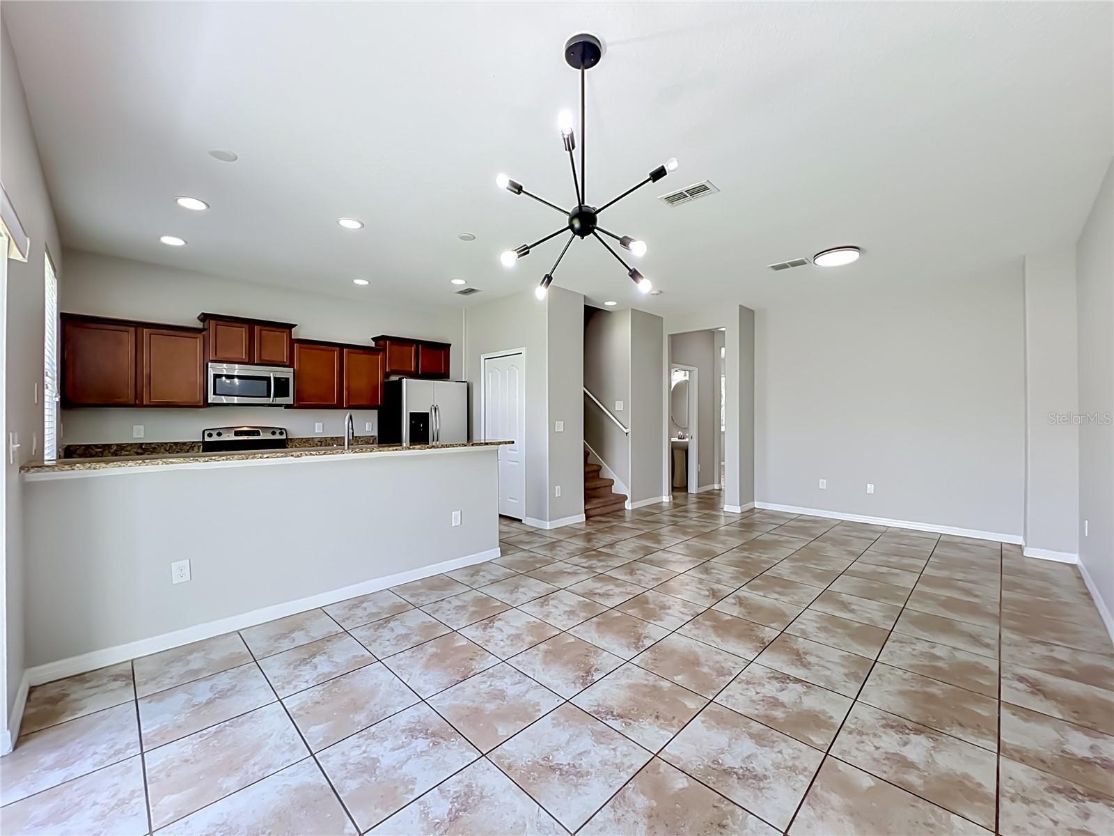 11056 SAVANNAH LANDING CIR, ORLANDO, FL, 32832