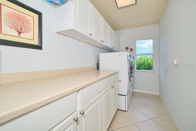 844 NE 6TH AVE, CAPE CORAL, FL, 33909
