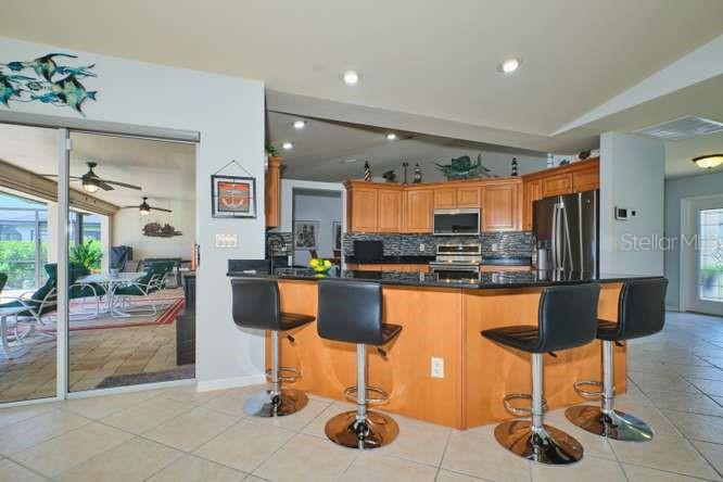 844 NE 6TH AVE, CAPE CORAL, FL, 33909