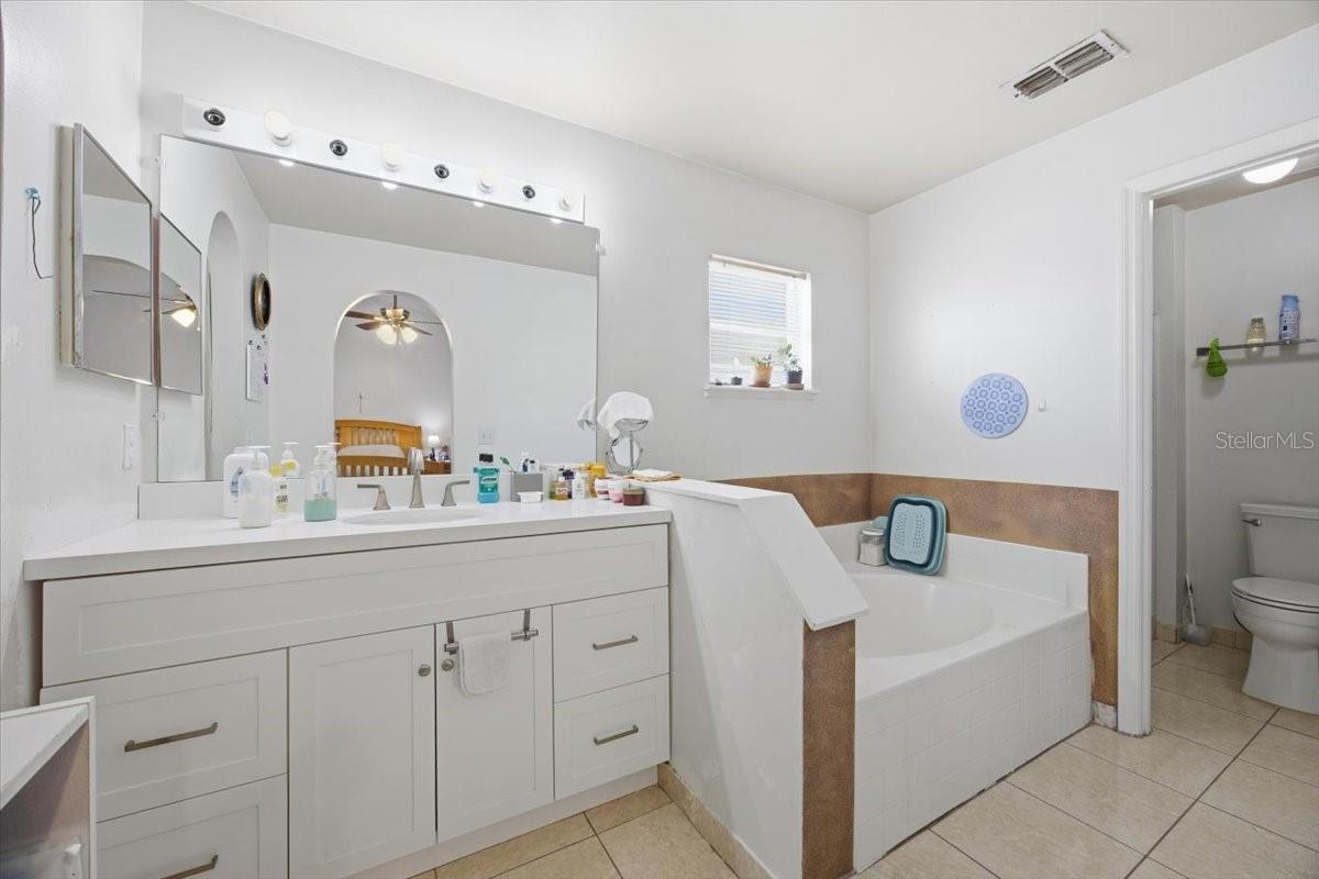 182 BIRMINGHAM DR, KISSIMMEE, FL, 34758