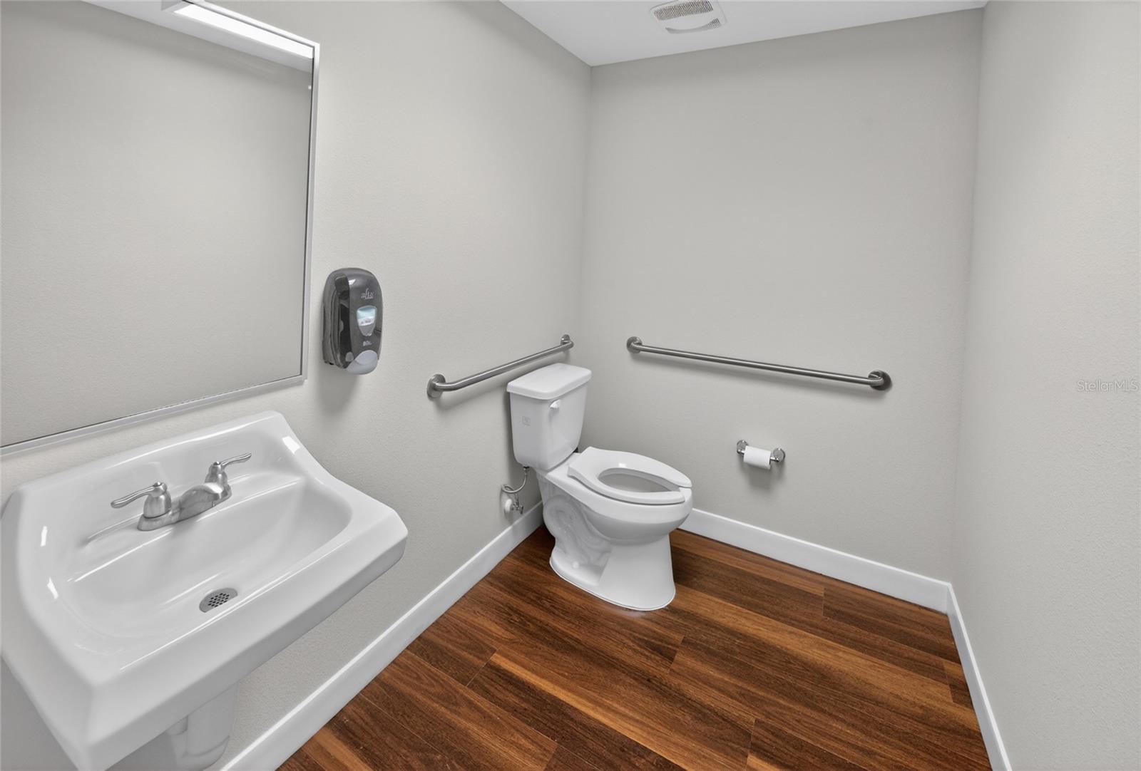 4064 E STATE ROAD 44, WILDWOOD, FL, 34785