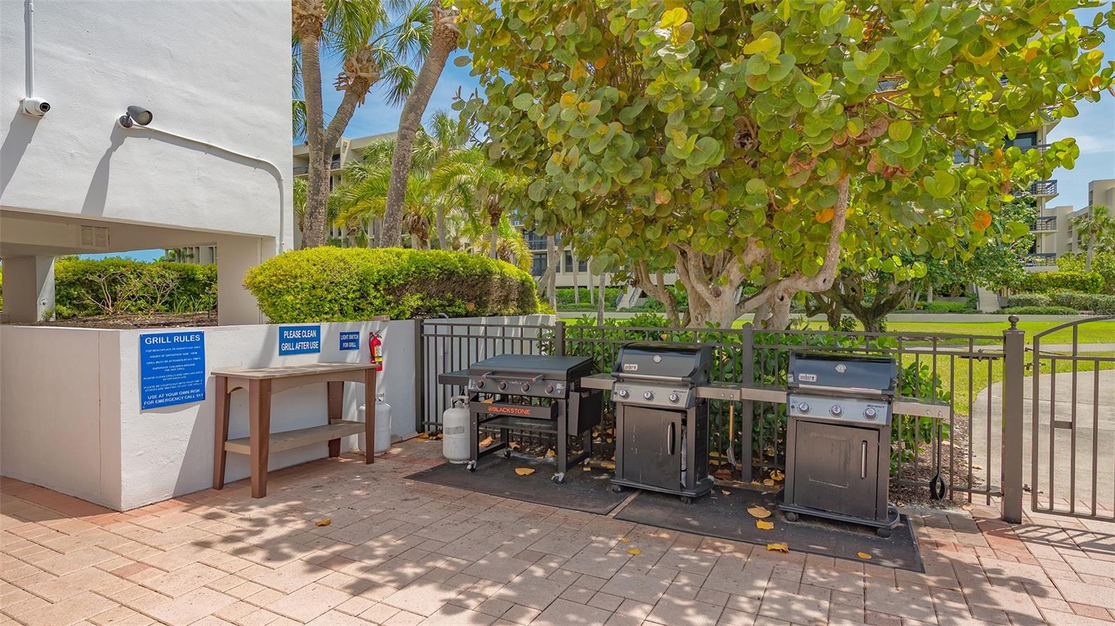 1045 GULF OF MEXICO DR #301, LONGBOAT KEY, FL, 34228