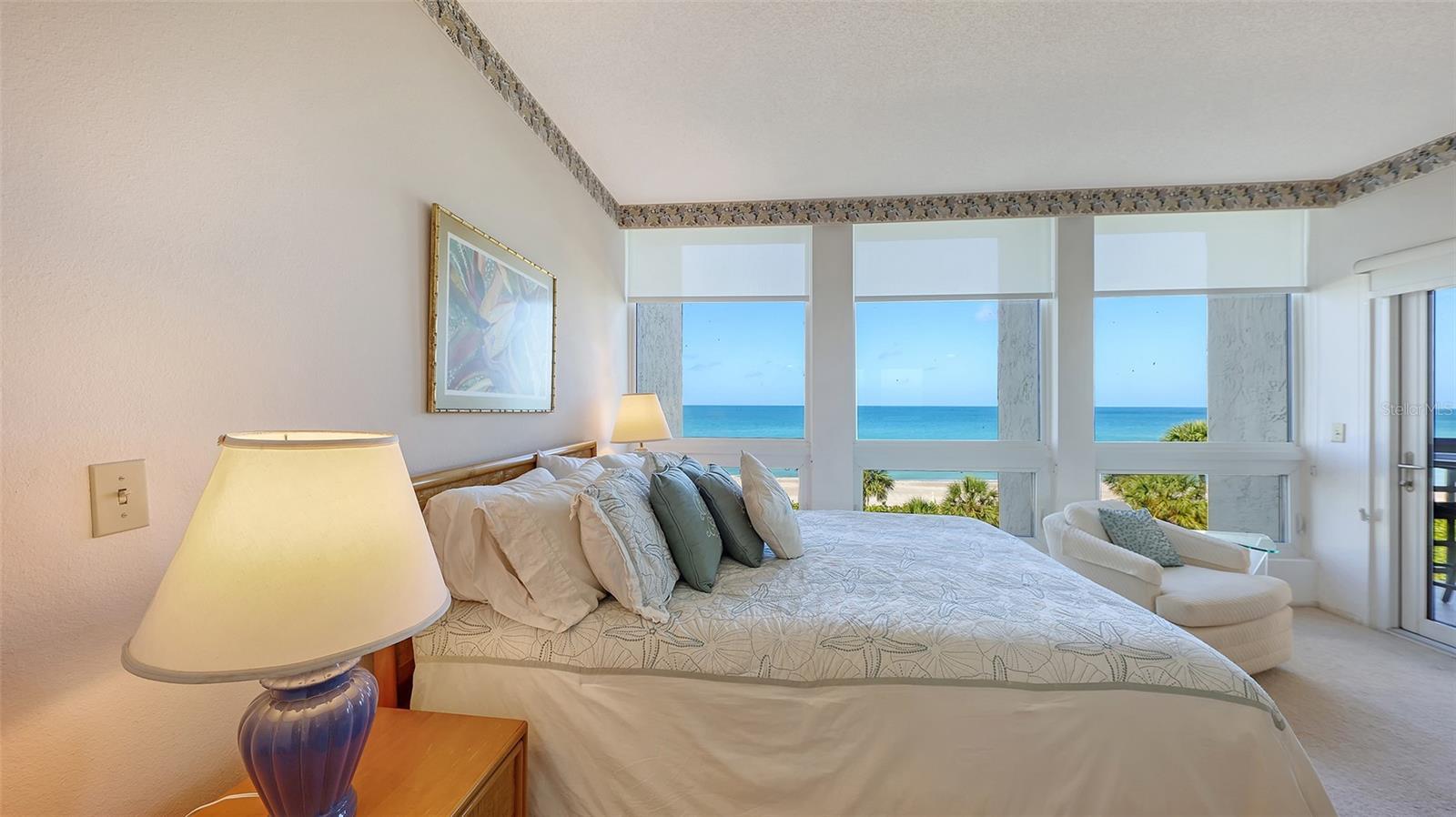 1045 GULF OF MEXICO DR #301, LONGBOAT KEY, FL, 34228
