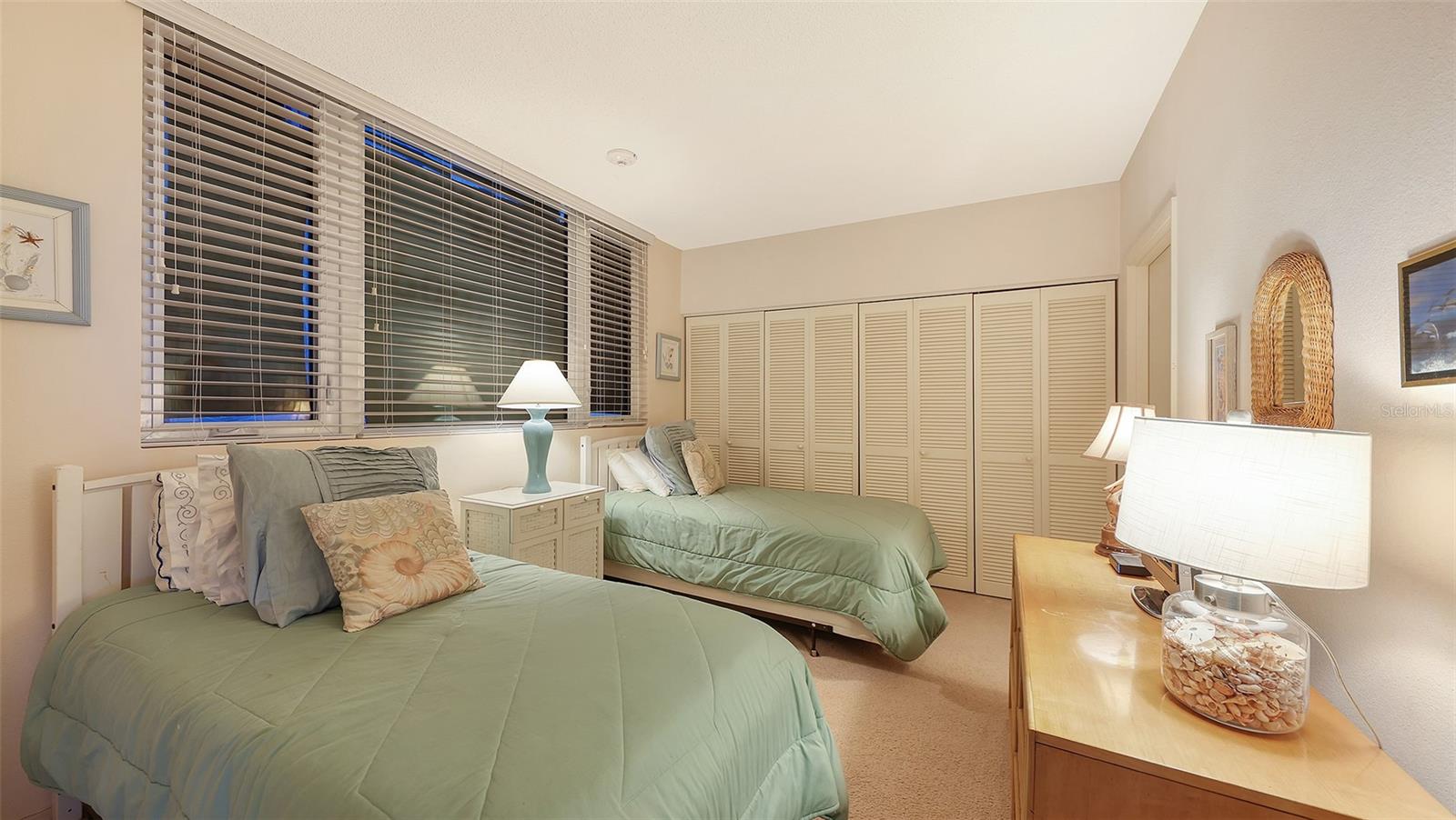 1045 GULF OF MEXICO DR #301, LONGBOAT KEY, FL, 34228