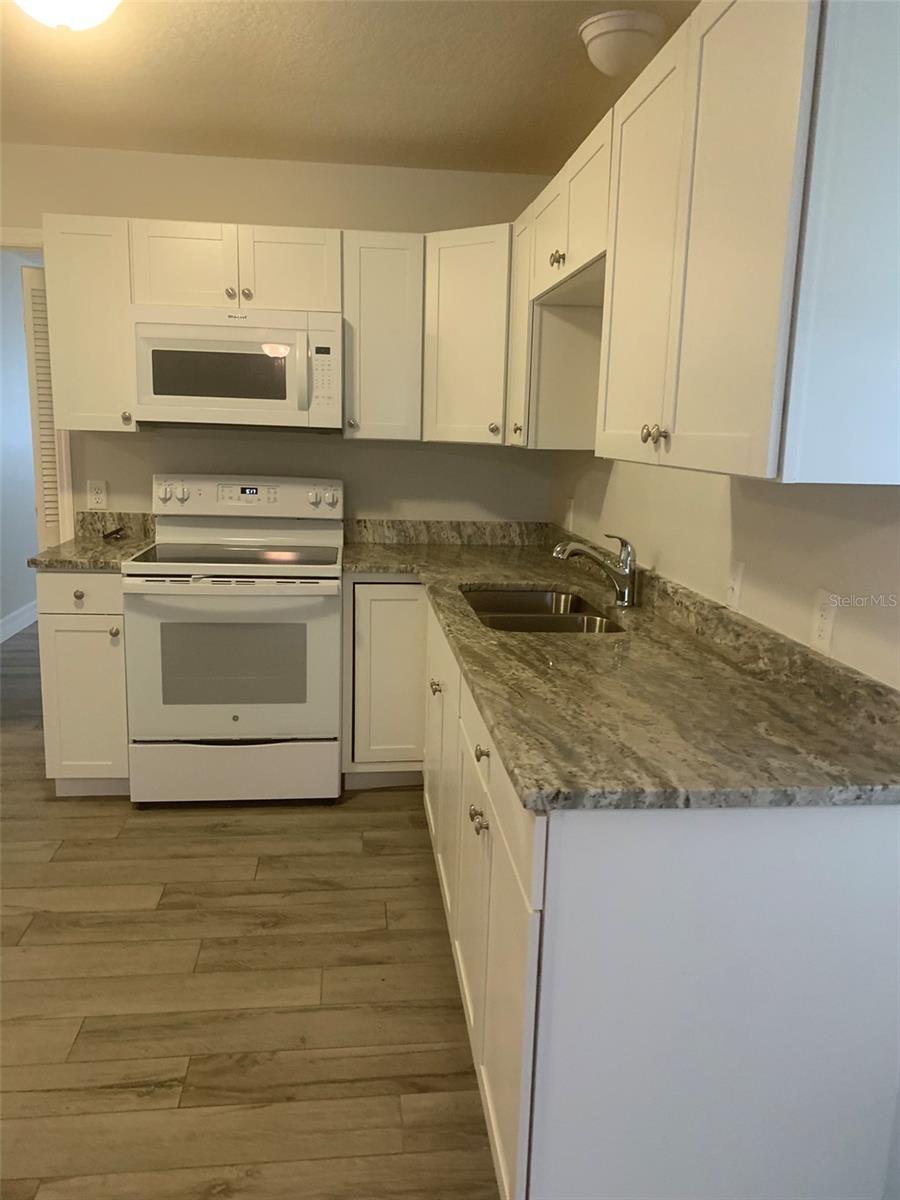11452 OCEANSPRAY AVE, ENGLEWOOD, FL, 34224