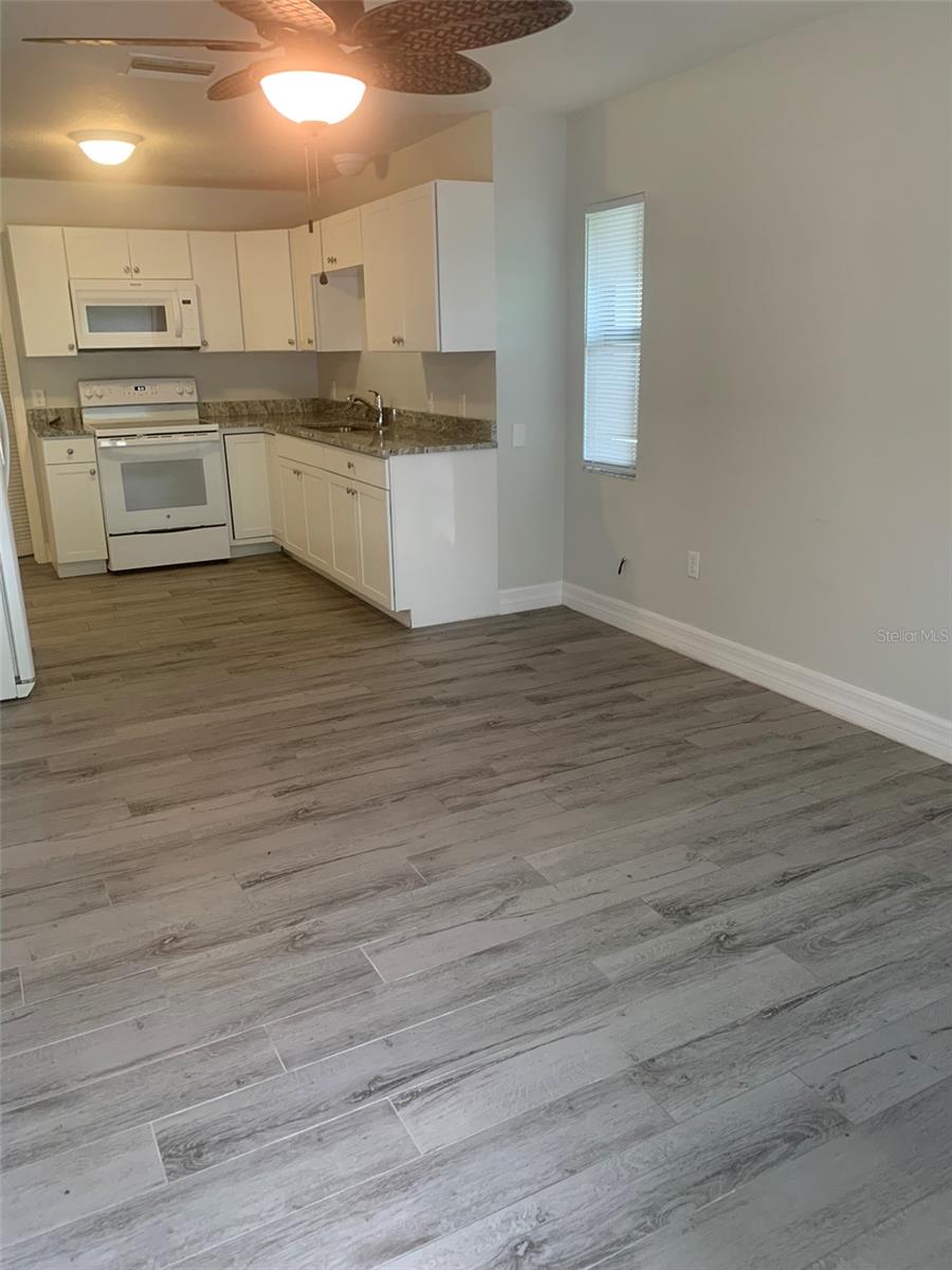 11452 OCEANSPRAY AVE, ENGLEWOOD, FL, 34224