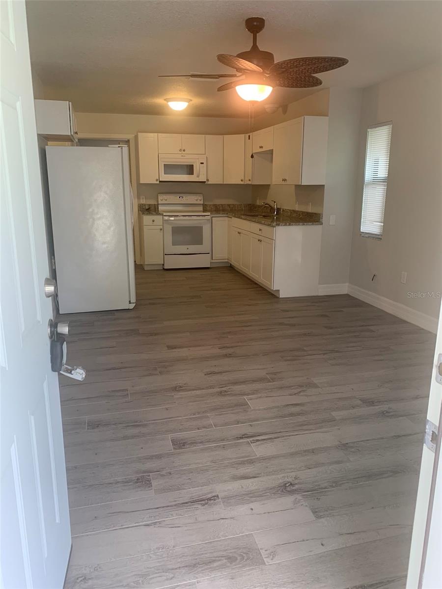 11452 OCEANSPRAY AVE, ENGLEWOOD, FL, 34224