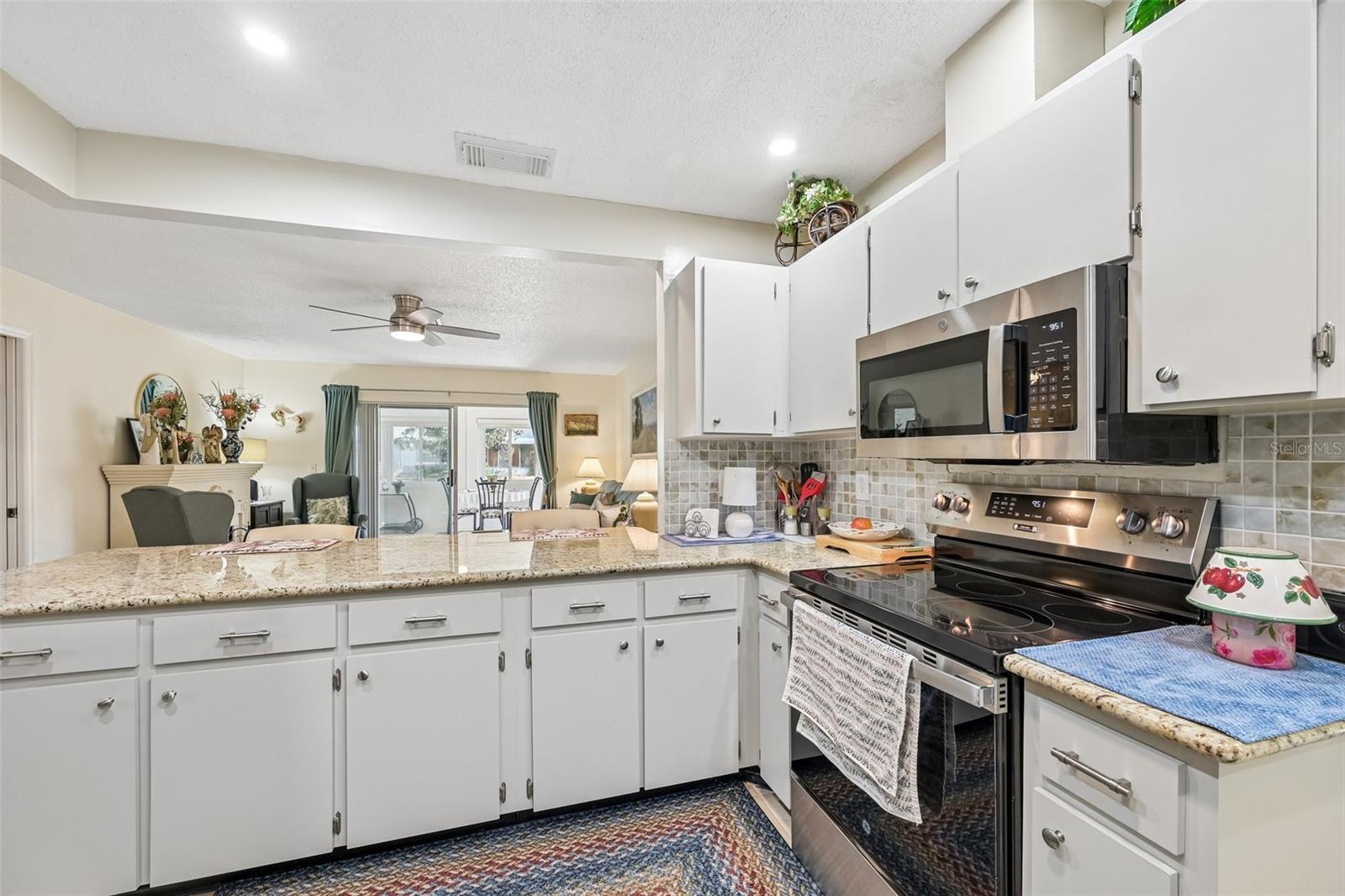 1607 CLOISTER DR, SUN CITY CENTER, FL, 33573